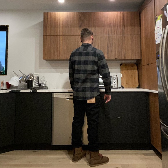 Meet your Posher, Mike - Picture 2 of 2